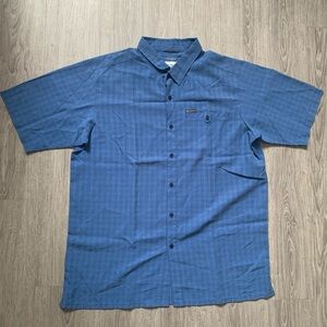 Columbia Men's Casual Blue Button Down Shirt